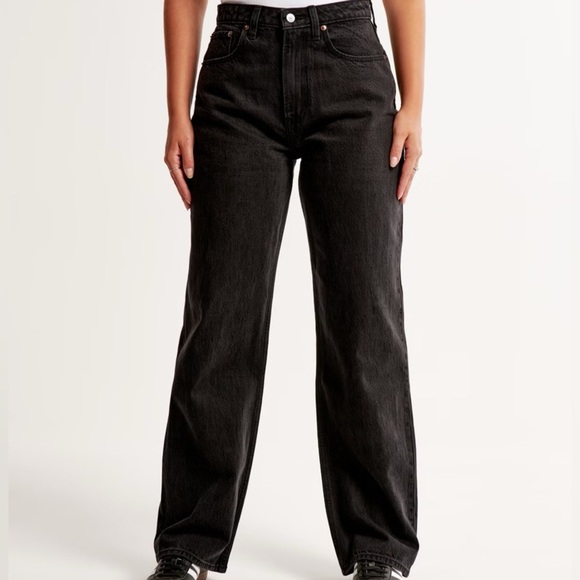 Abercrombie & Fitch Denim - Abercrombie & Fitch Curve Love High Rise Loose Jean Black